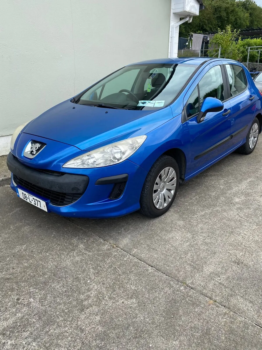 Peugeot 308 2008 - Image 1