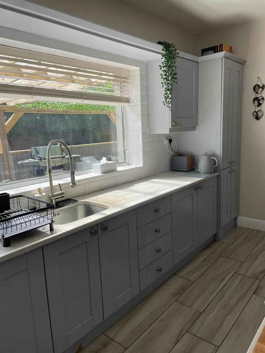 Kitchen - Image 4