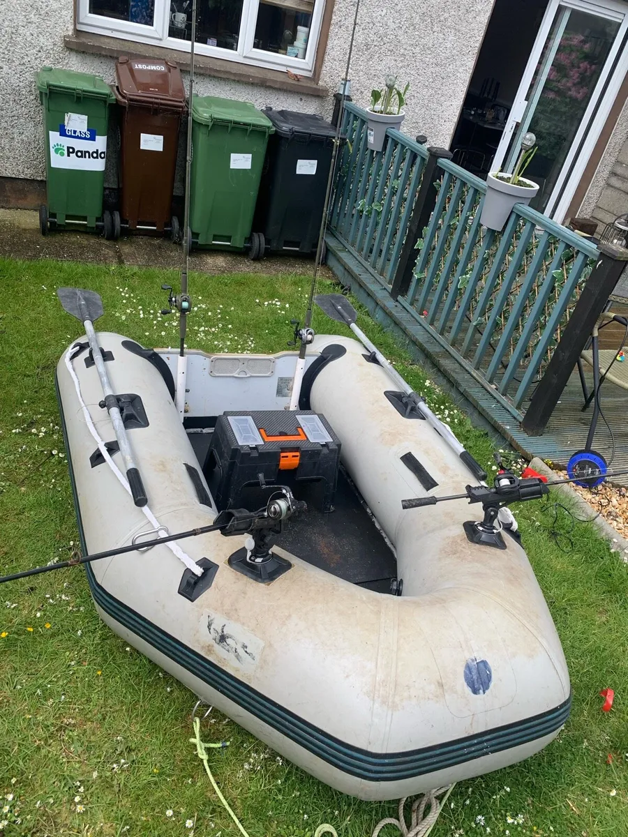 Inflatable fishing boat - Image 1