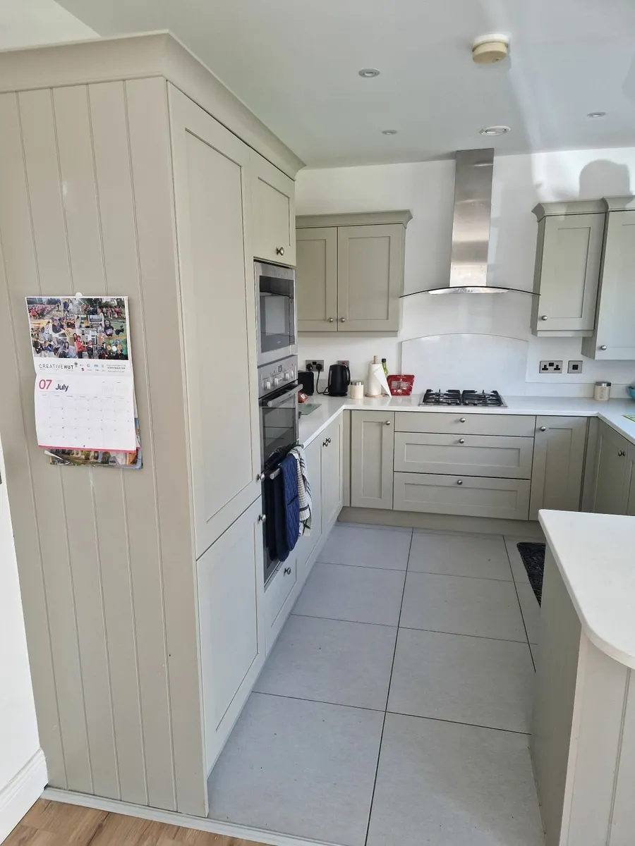 Kitchen (Fan, Stove and Cooker not Included!) - Image 4