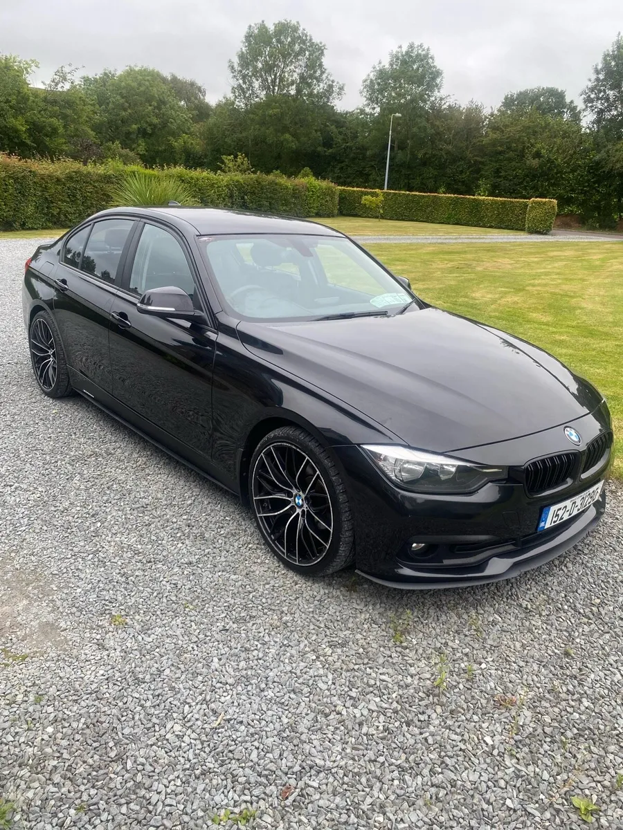 BMW 3-Series 2015 - Image 1