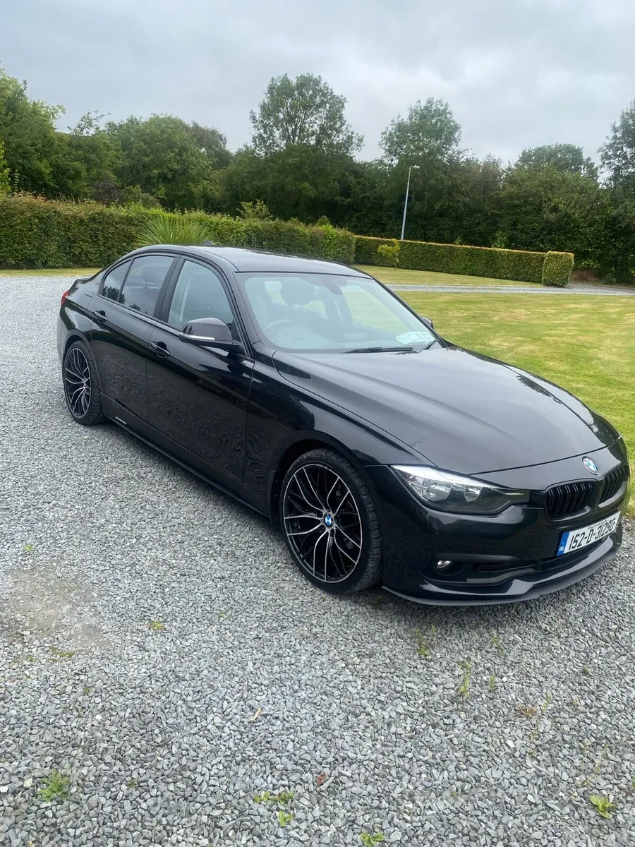 BMW 3-Series 2015 - Image 4