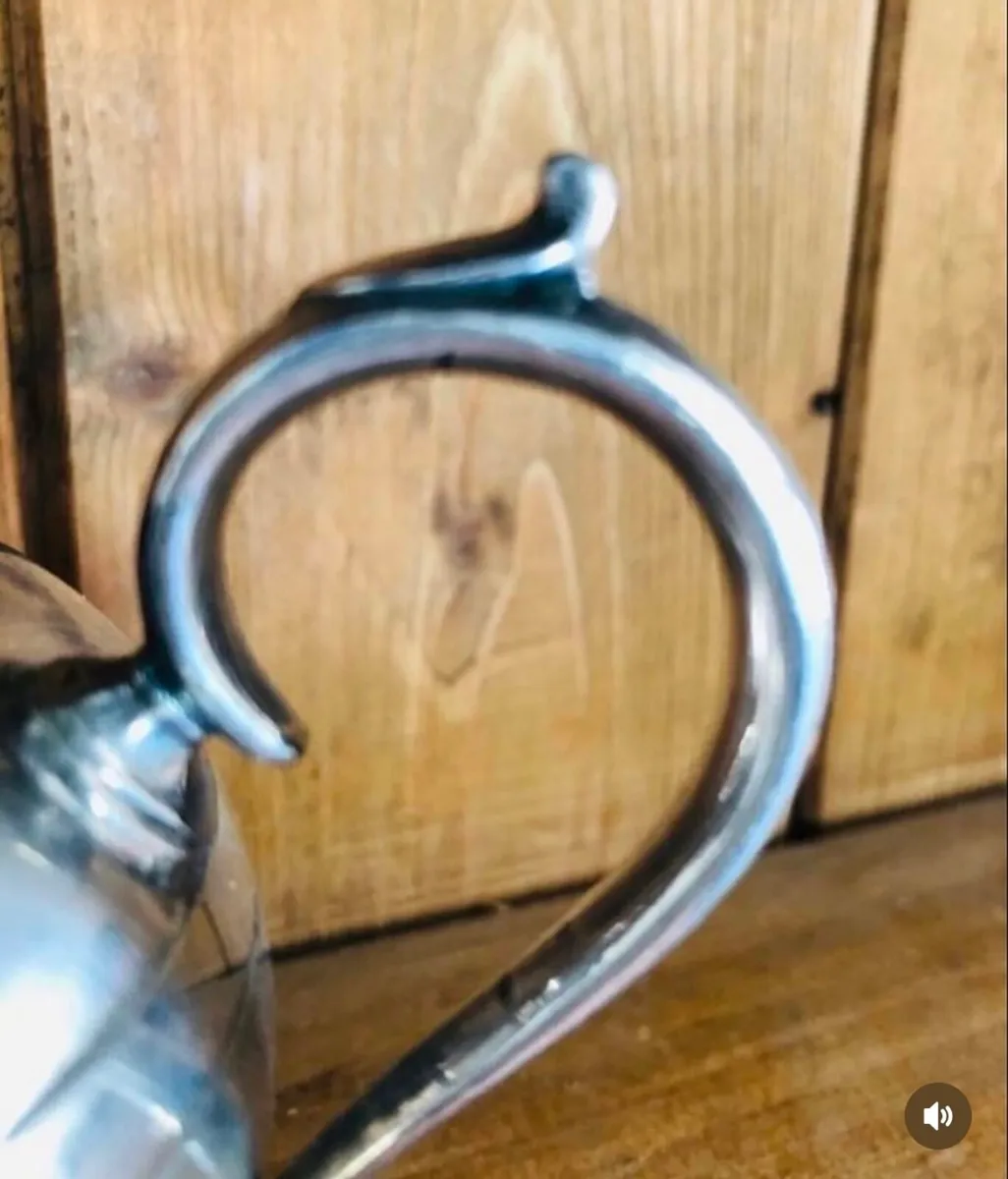 Silver plate jug - Image 3