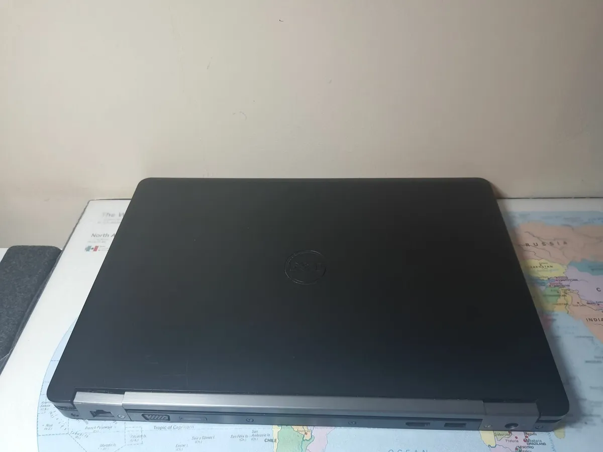 Dell Latitude E5470 14" i5 6th gen 8/256GB SSD - Image 3