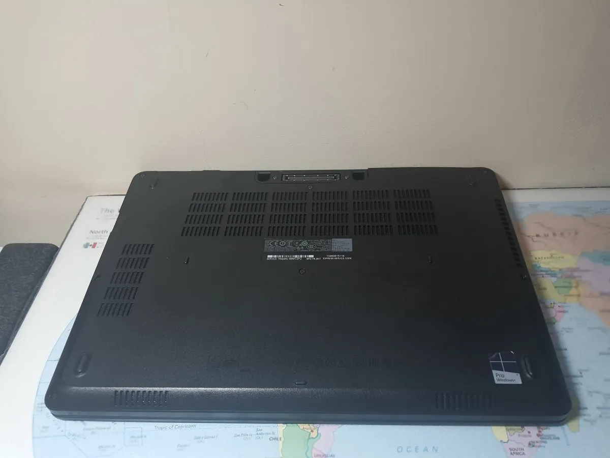 Dell Latitude E5470 14" i5 6th gen 8/256GB SSD - Image 4