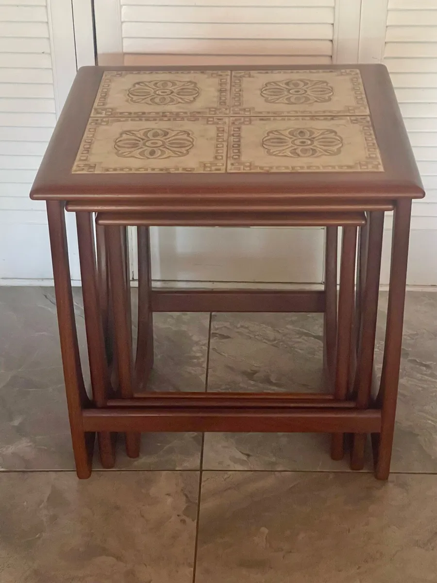 Mid century G Plan nesting tables - Image 4