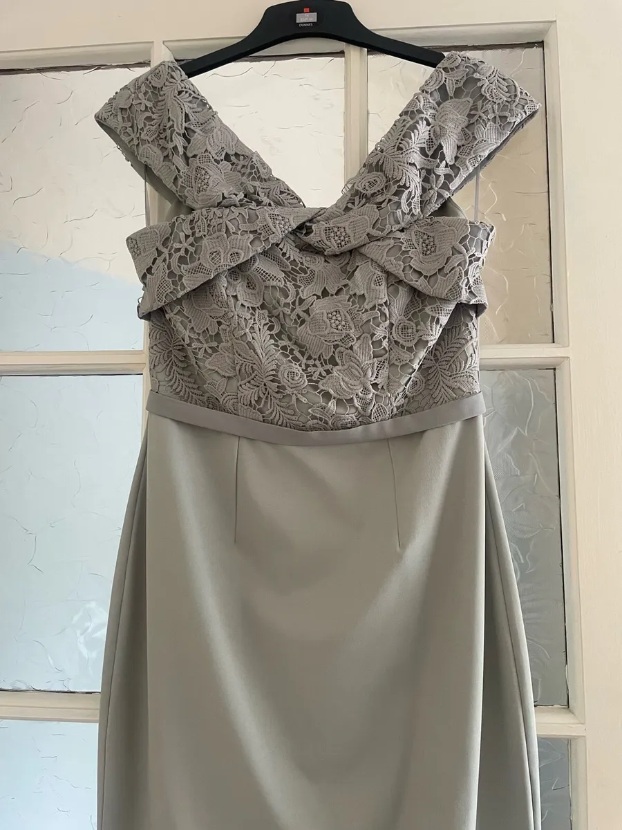 dress - Image 1