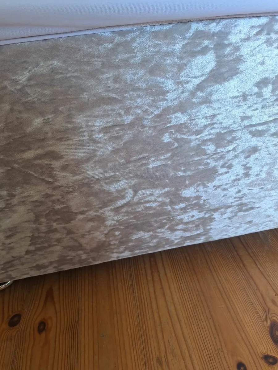 Single bed ⁸ - Image 2