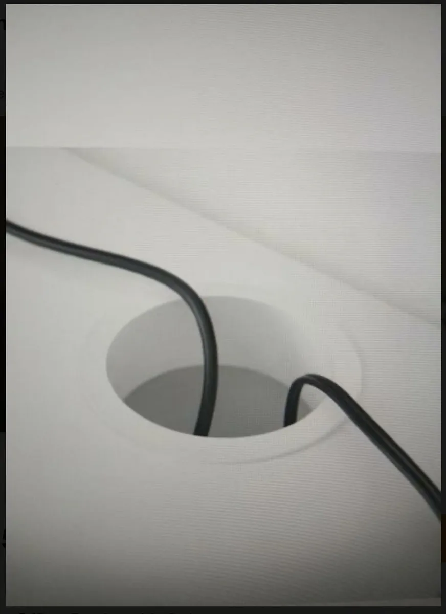 Desk with 2 drawers - Image 2