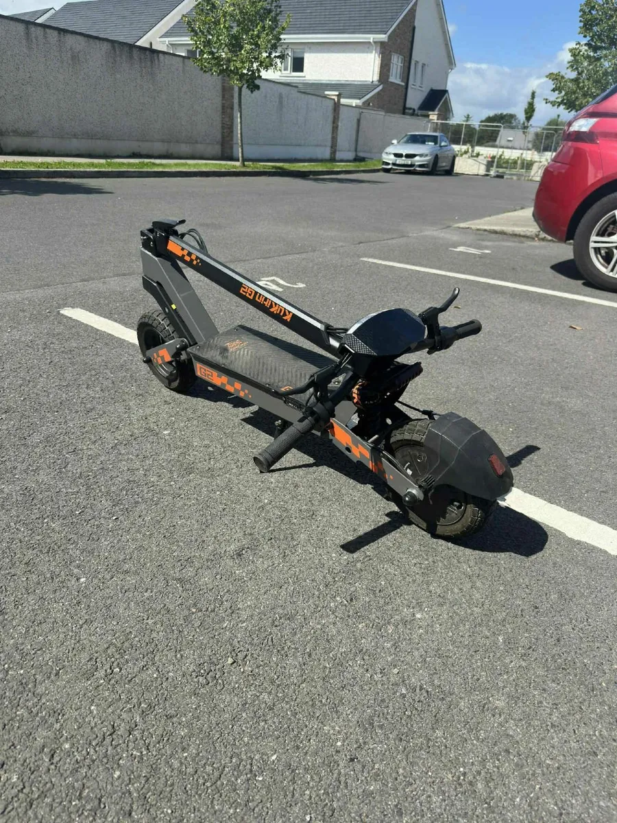 Electric Scooter - Kukirin G2 - Image 3