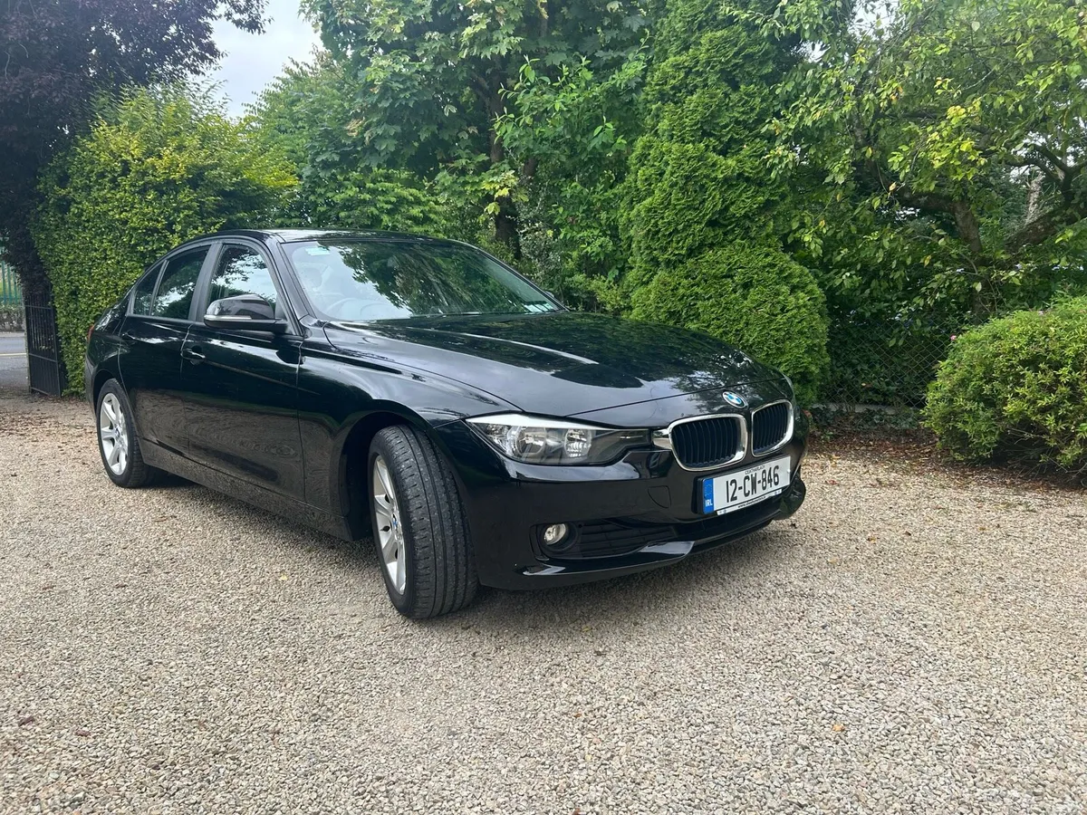 Car - Image 4