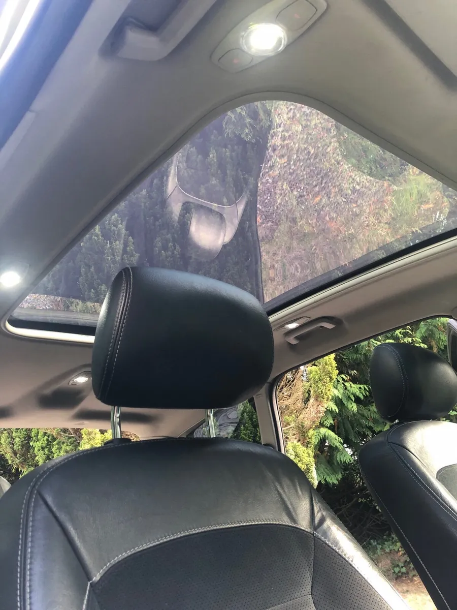 Ford S-Max 2011 - Image 3