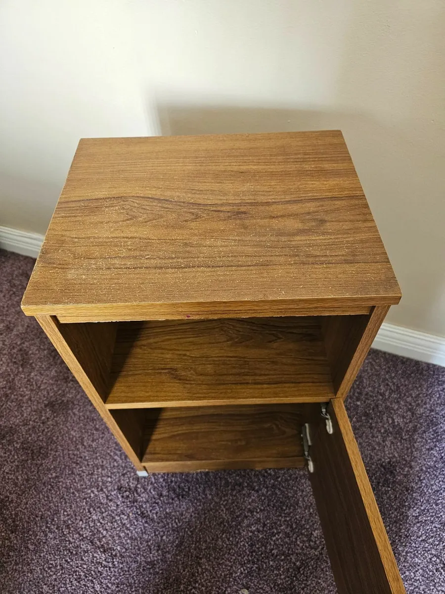 Bedroom locker - Image 2