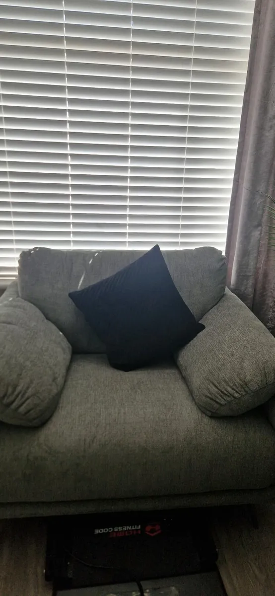 3 seater sofa and Armchair - Image 3