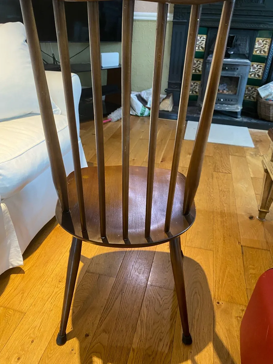 Antique elm dining set with ten Windsor chairs - Image 4