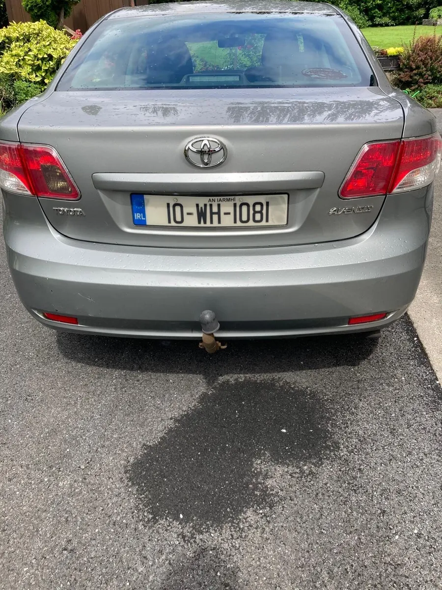 Toyota Avensis 2010 - Image 3