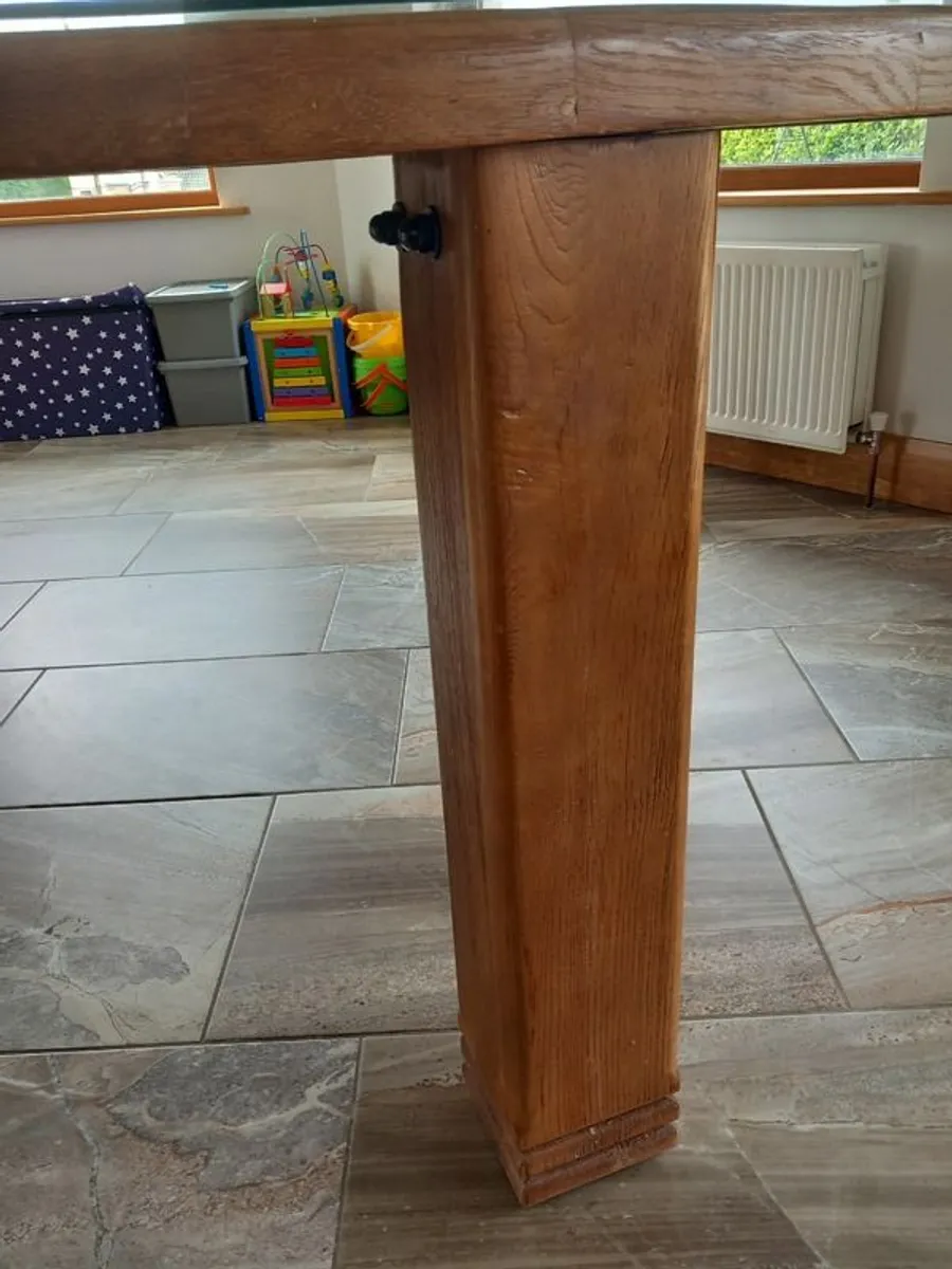 Kitchen table - Image 2