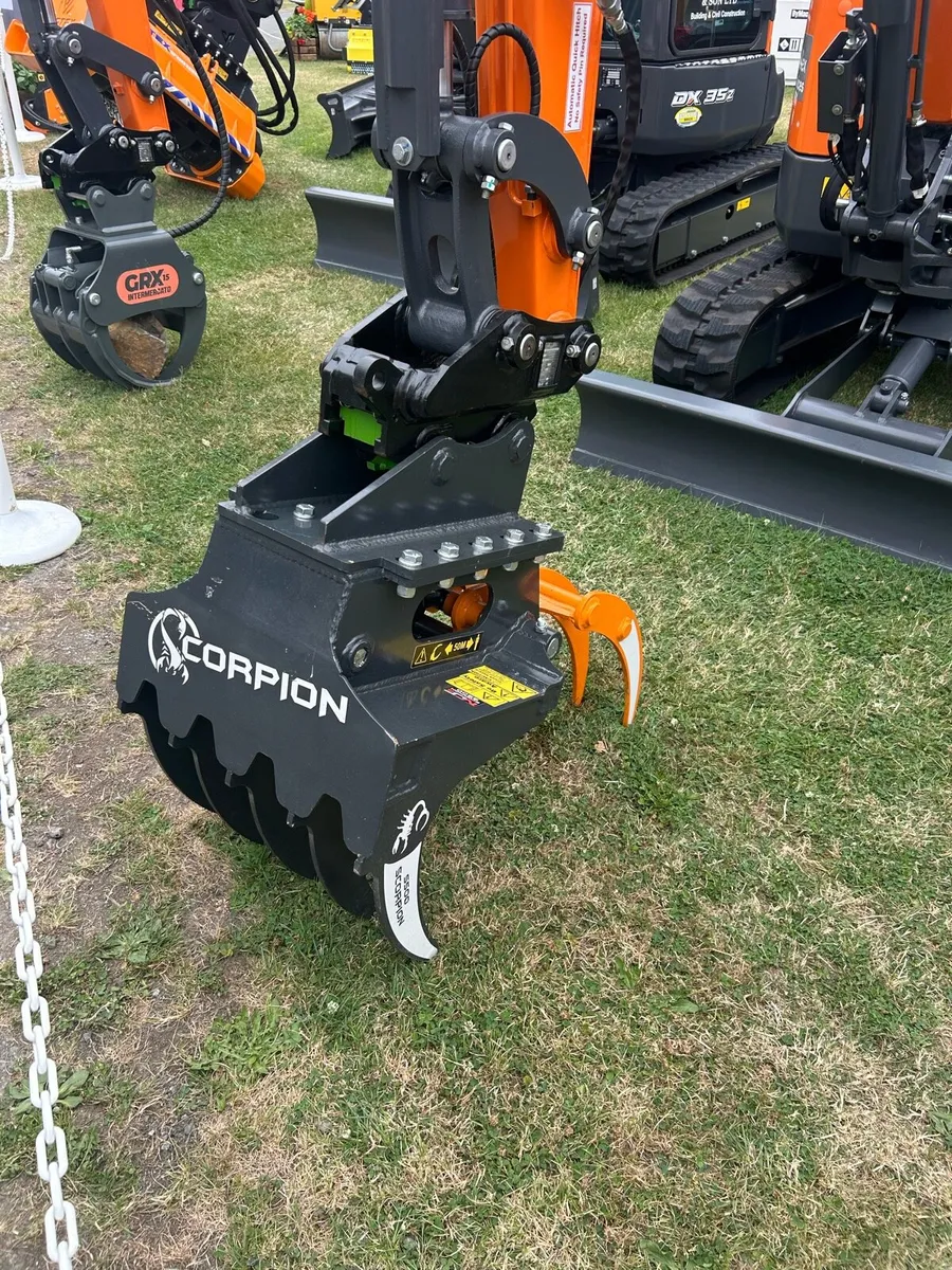 MDE Scorpion Grab - Image 1