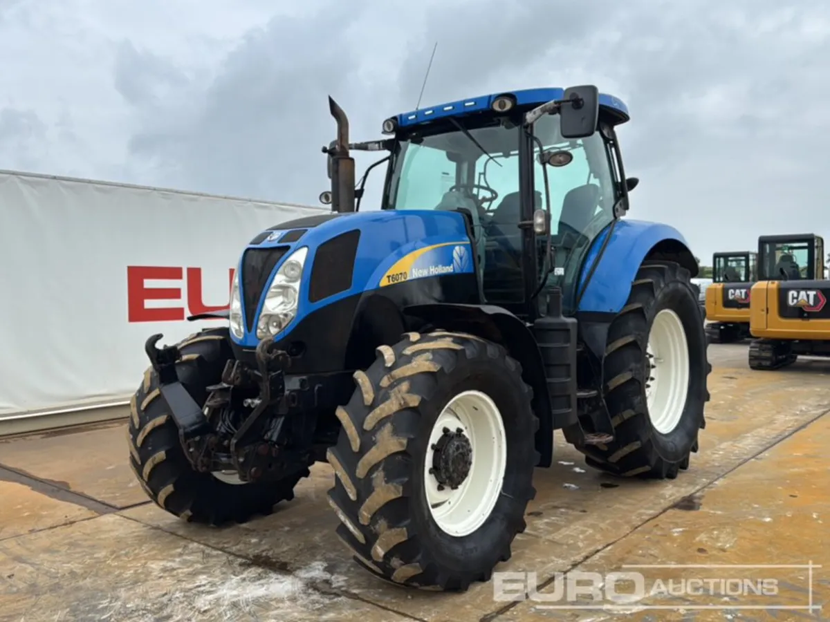 2011 New Holland T6070 - Image 1
