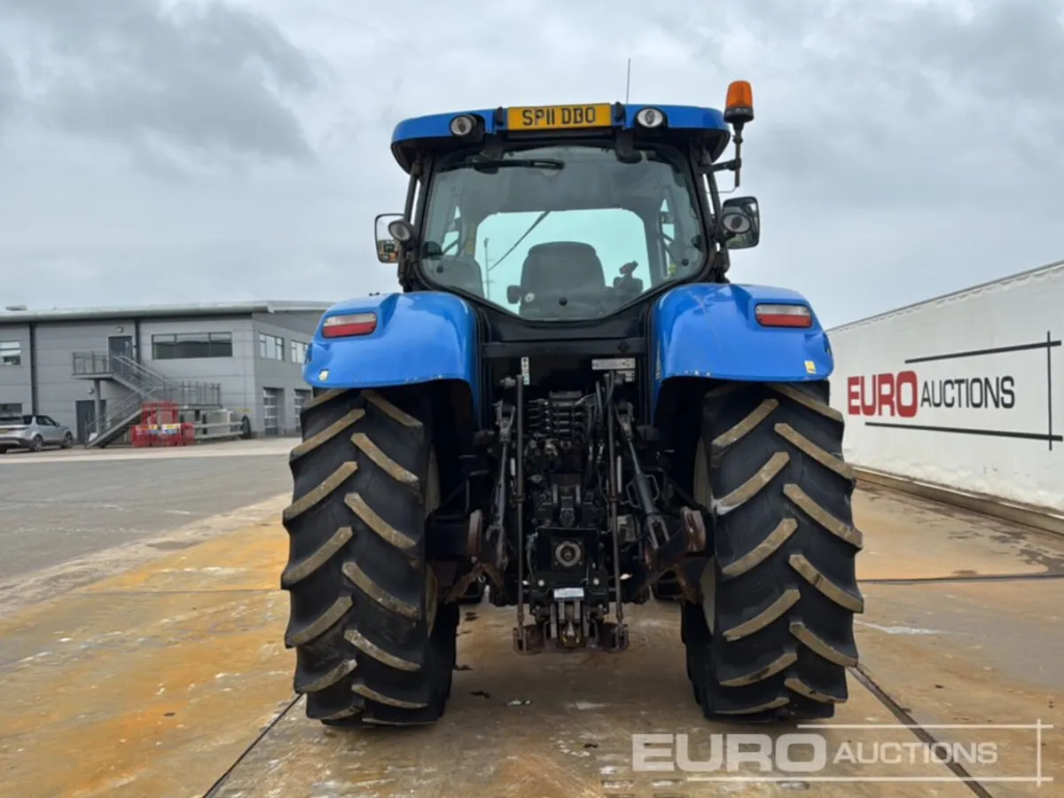 2011 New Holland T6070 - Image 3