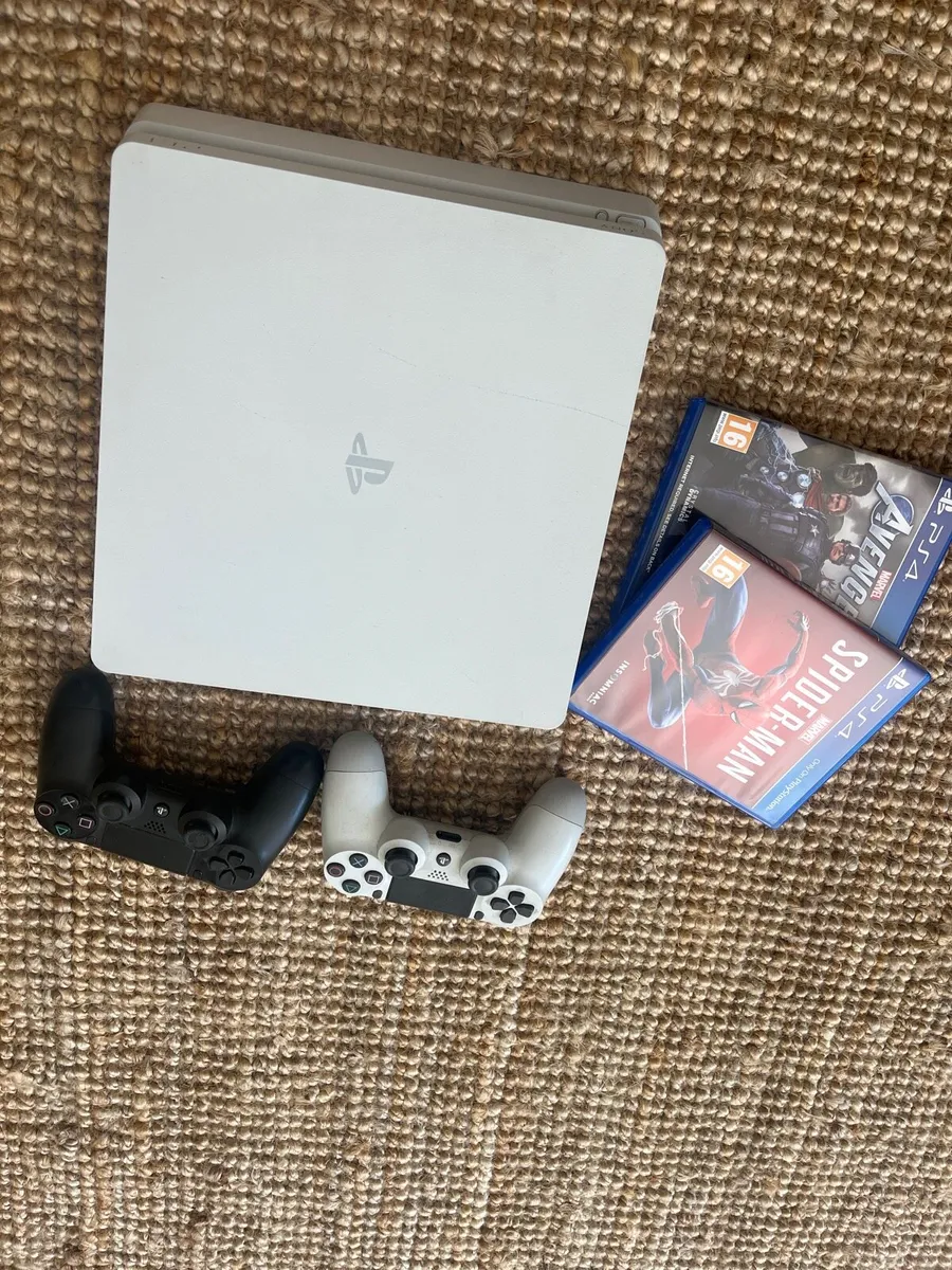 PS4 - Image 2