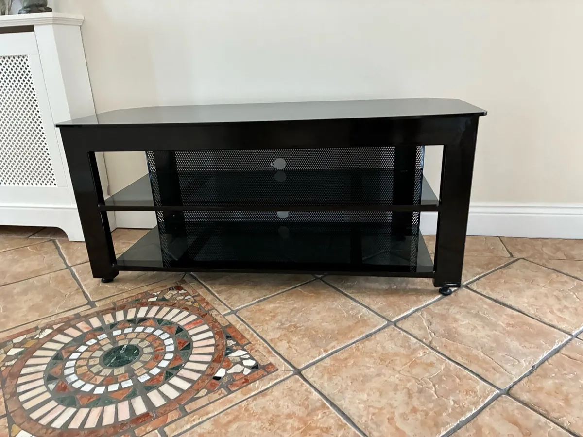 Beautiful modern tv unit - Image 2