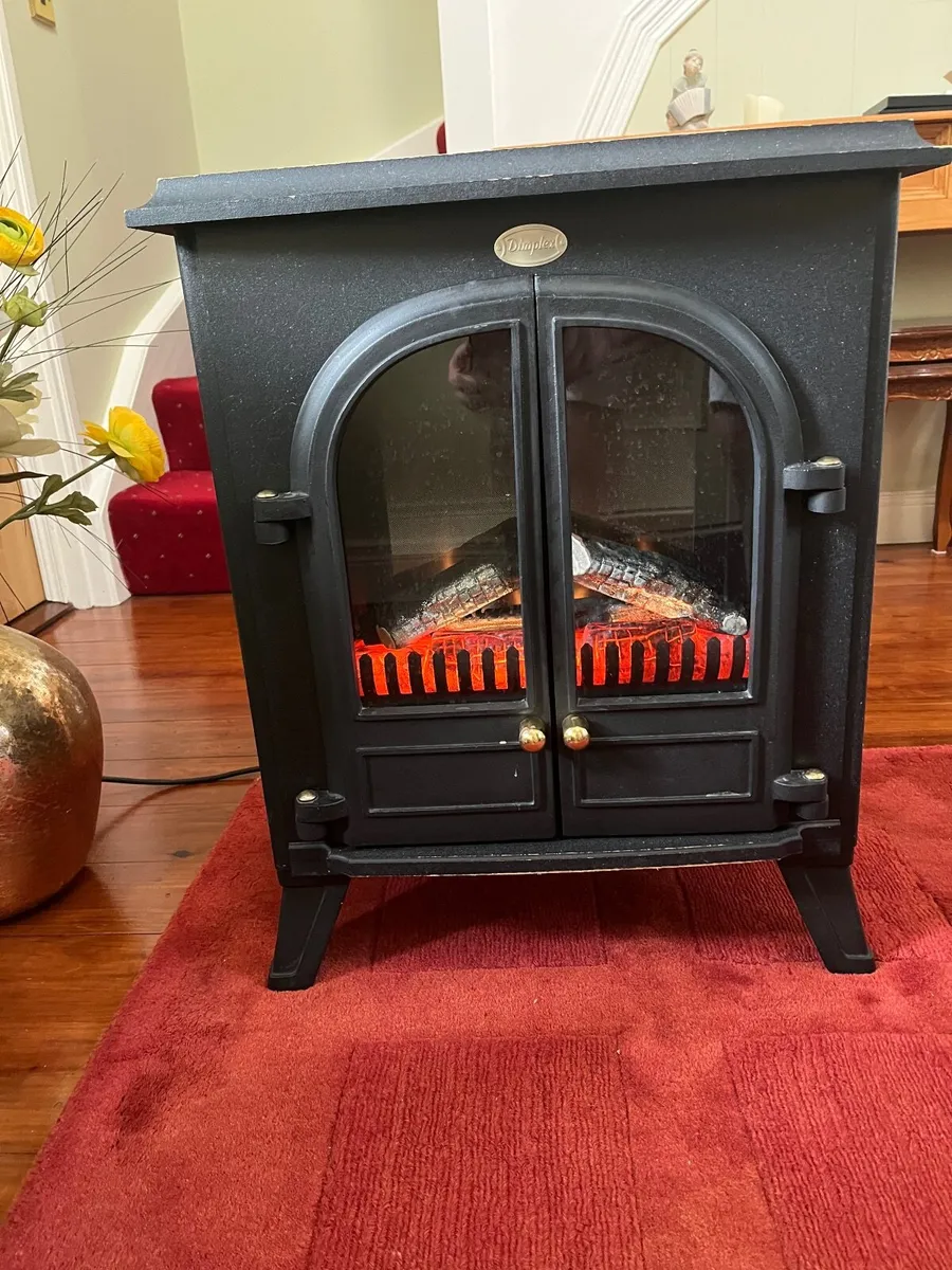 Electric Dimplex Free standing Stove - Image 2