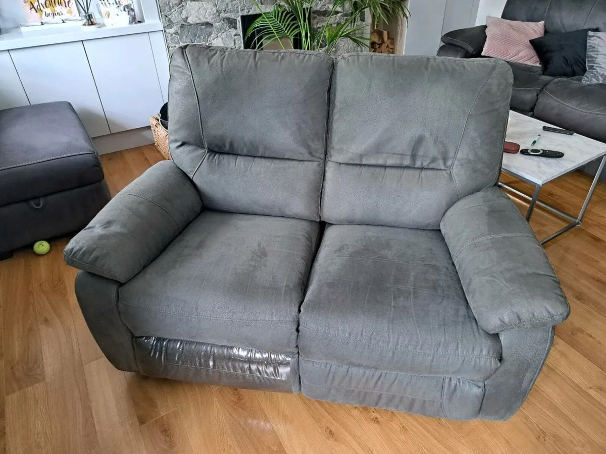 2 seater couch - Image 3