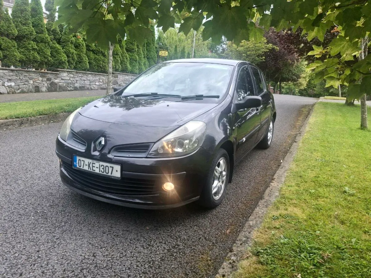 RENAULT Clio - Image 4