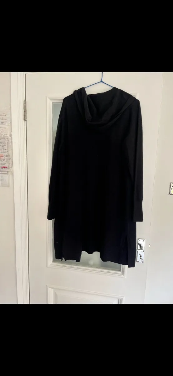 BNWT Marco Polo long black cardigan with pockets - Image 1