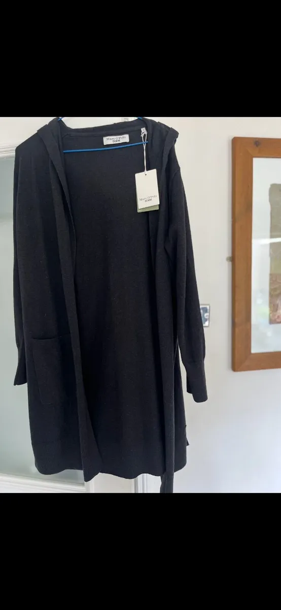 BNWT Marco Polo long black cardigan with pockets - Image 2