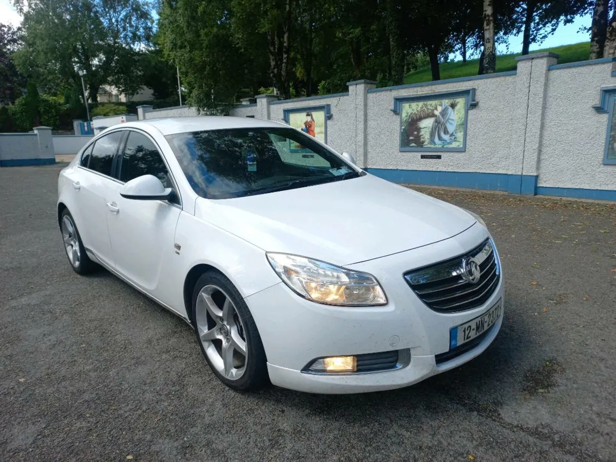 Vauxhall Insignia - Image 4