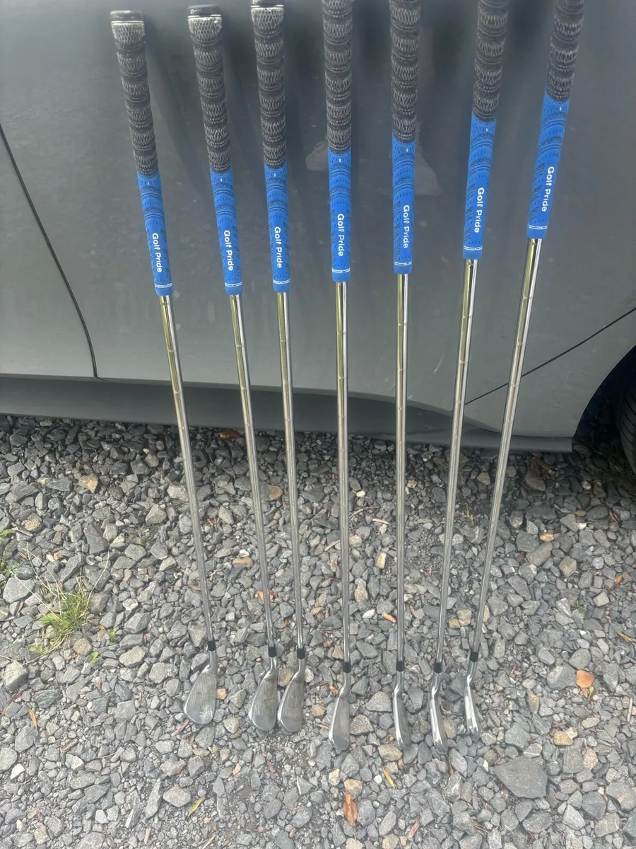 Taylormade P770 4-PW - Image 1