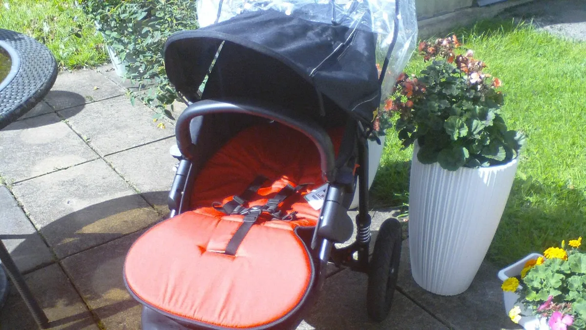Out N About Single Nipper Buggy - Image 2