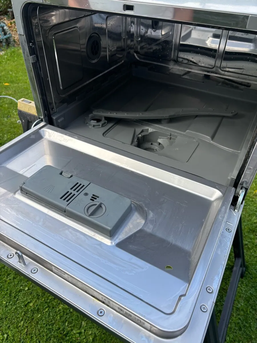 Table Top Dishwasher - Image 4