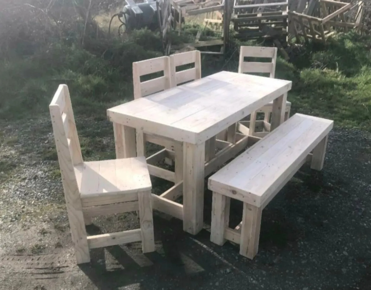 Handmade rustic table - Image 4