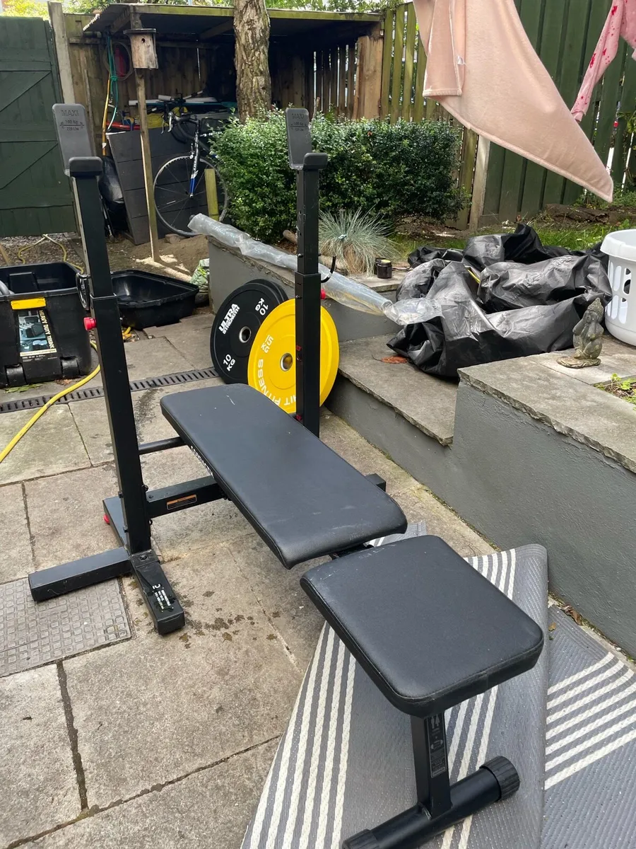 Weight bench