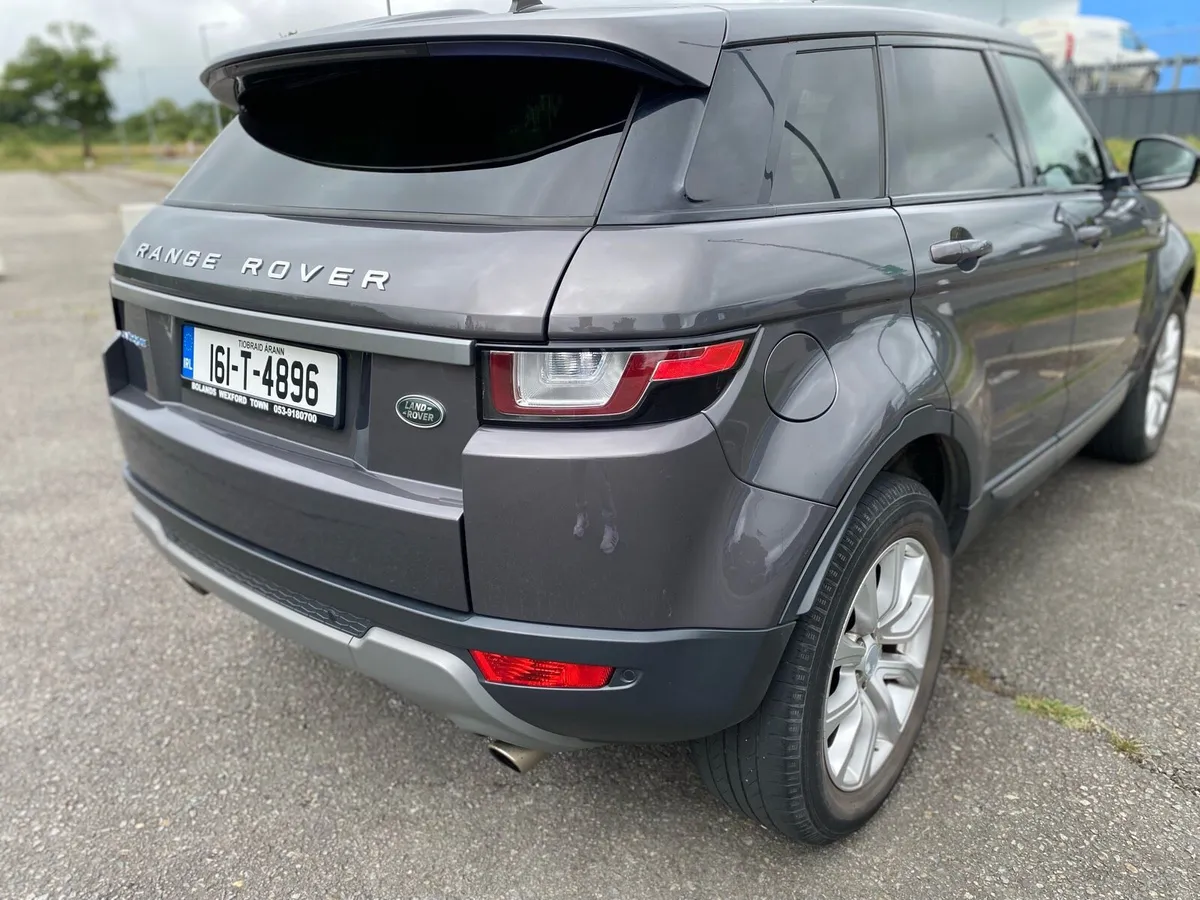 Range Rover Evoque - Image 2