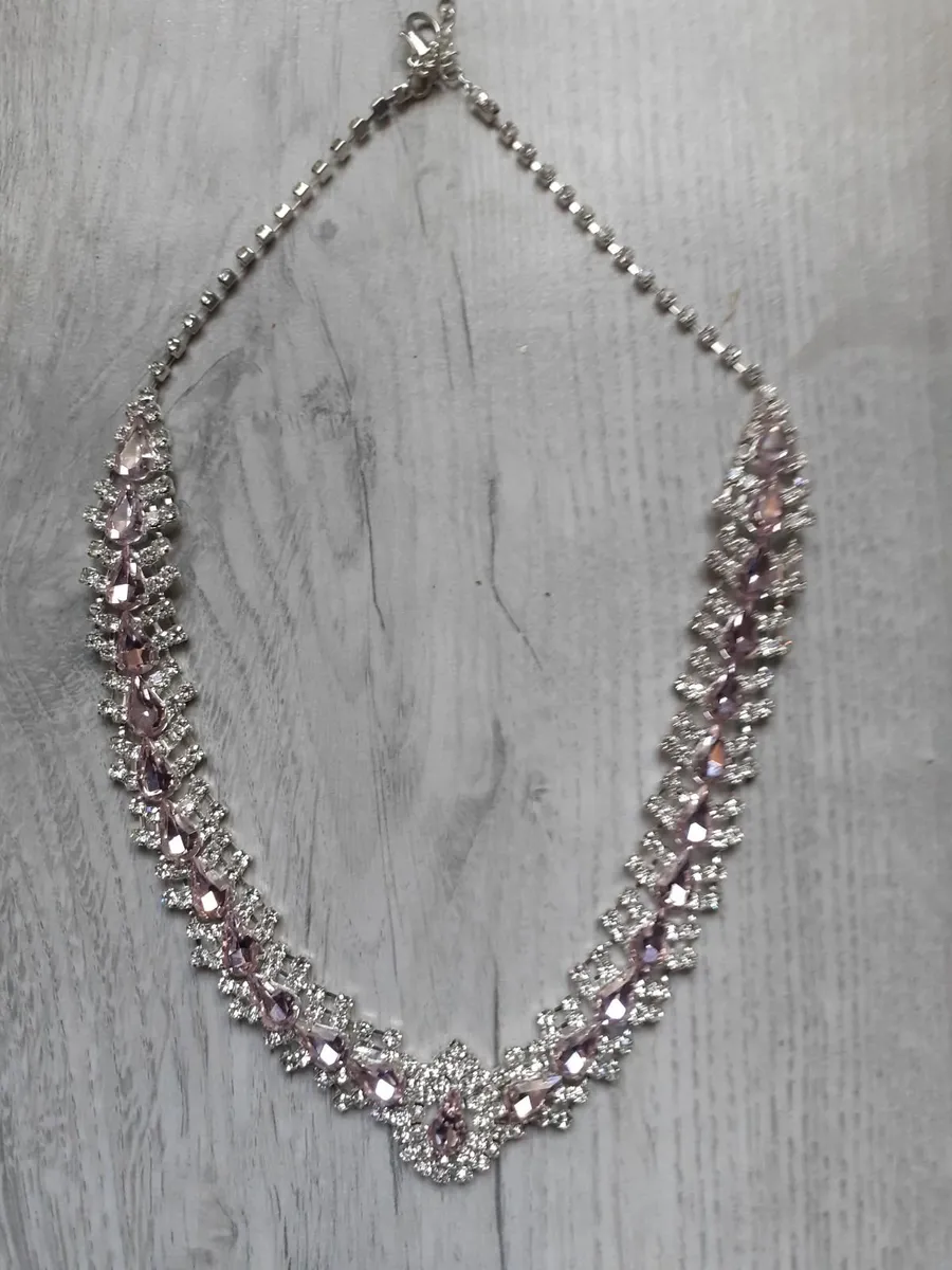 NECKLACE 0899825042