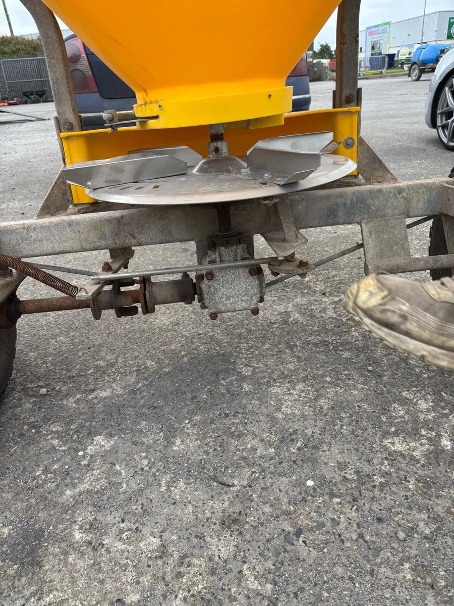 Quad fertiliser shaker - Image 3
