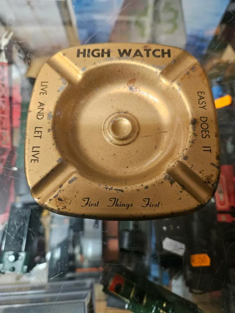 Vintage Metal Tin Ashtray - Image 2