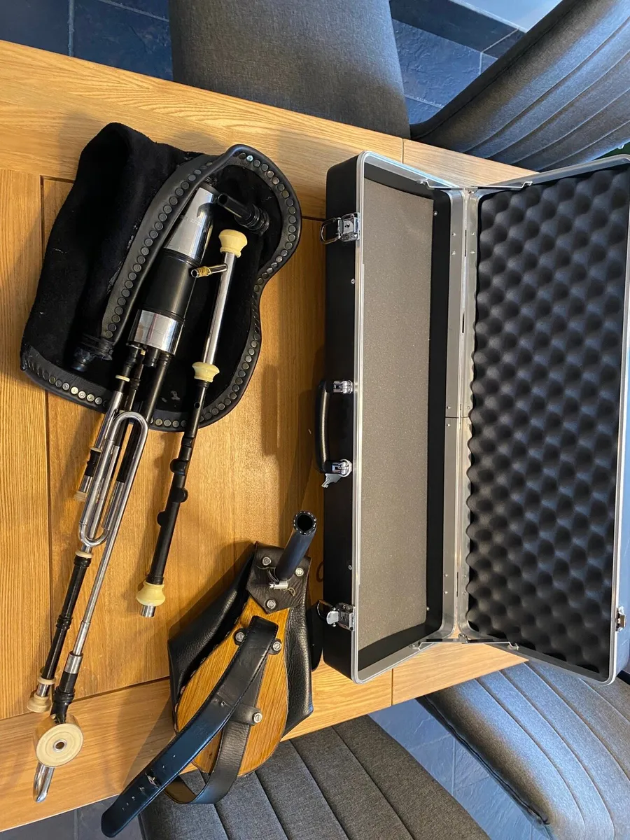 Uilleann Pipes - Image 1