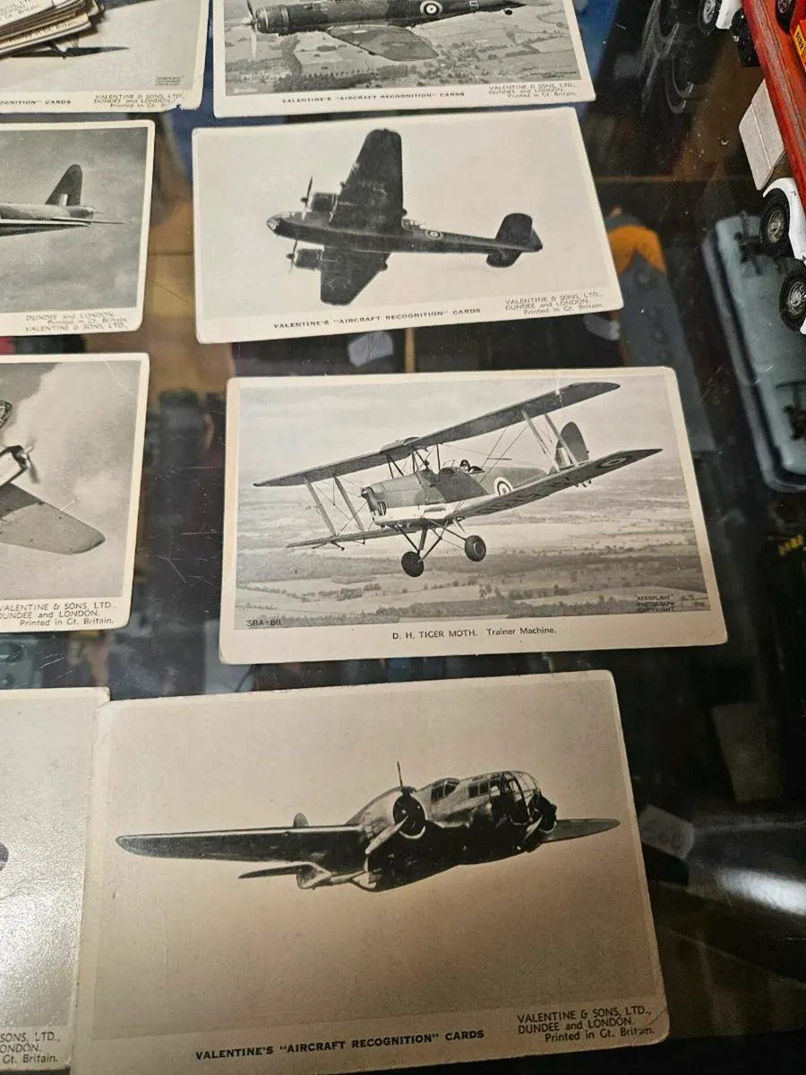 Vintage Aircraft Post Cards 39 - Image 3