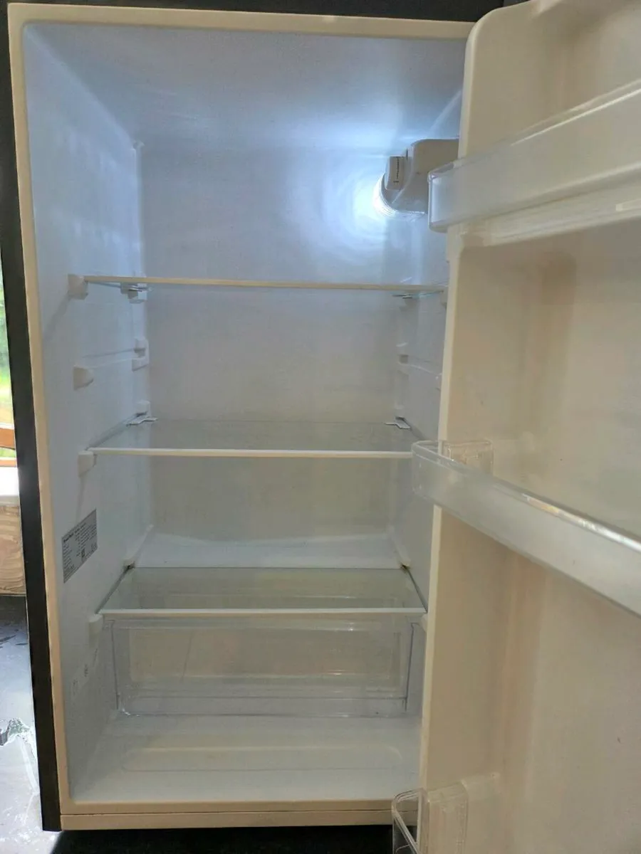 Fridge - Image 3