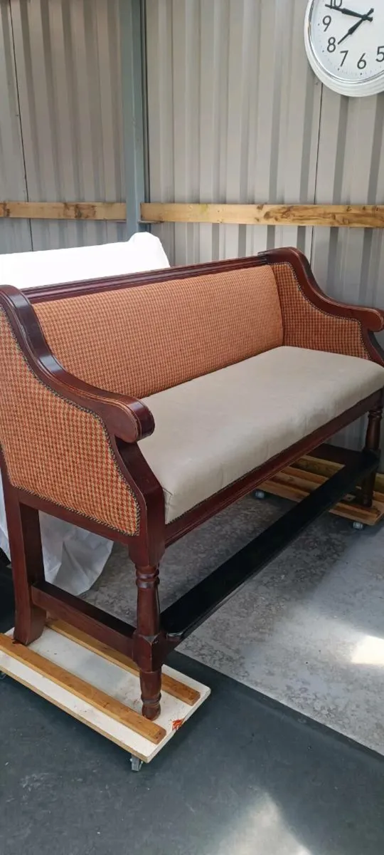 Bar pub furniture stools tables - Image 4