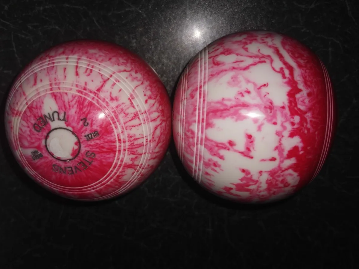 LAWN SHORT MAT BOWLS - Image 3