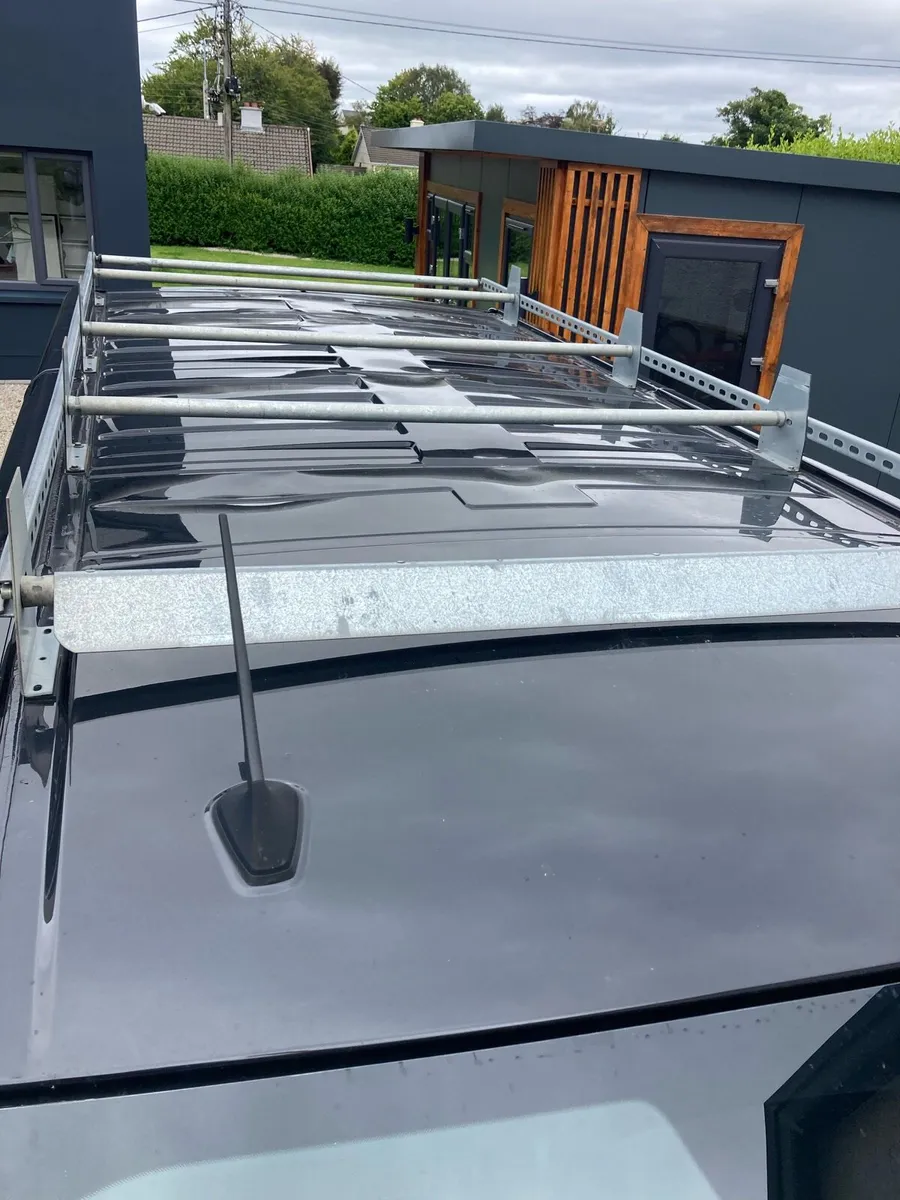 Roof rack - Image 1