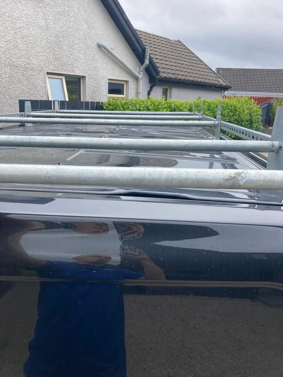 Roof rack - Image 2