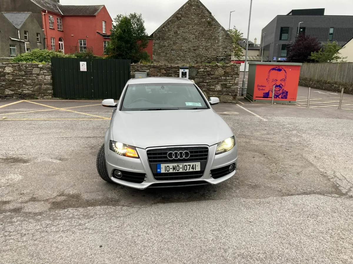 Audi A4 2010 Sline - Image 4