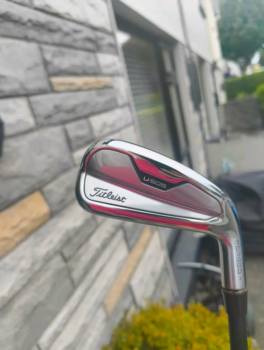 Titleist u505 3 iron like new - Image 2
